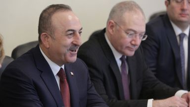 Турция и Франция са две приятелски и съюзнически държави и