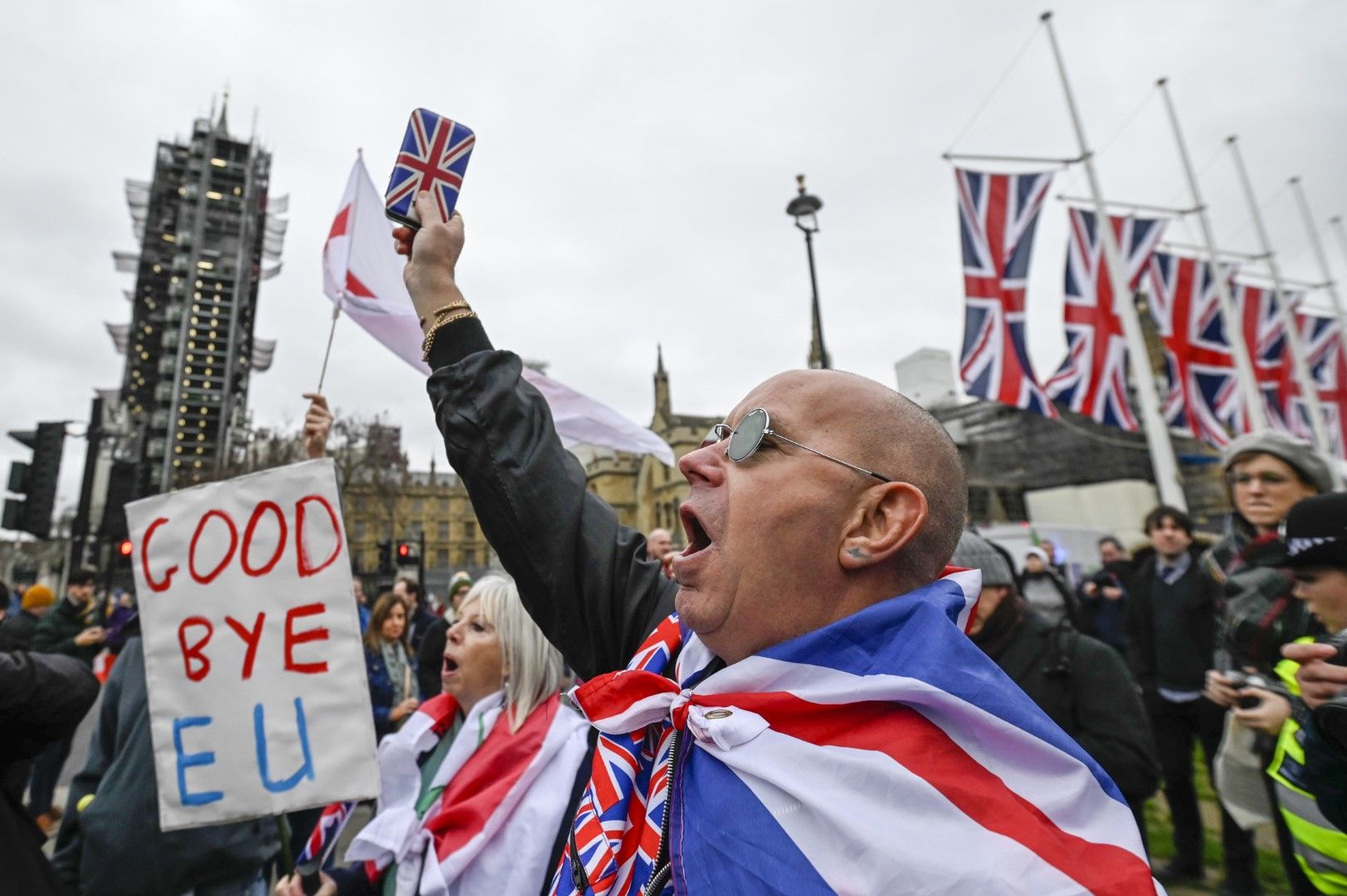 Поддръжници на Брекзит се събраха пред британския парламент в Лондон на 1 февруари