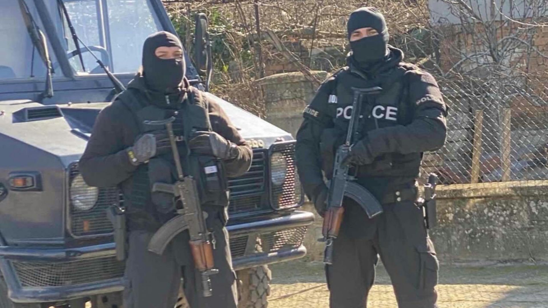 В ареста остават четирима от задържаните по време на неделната