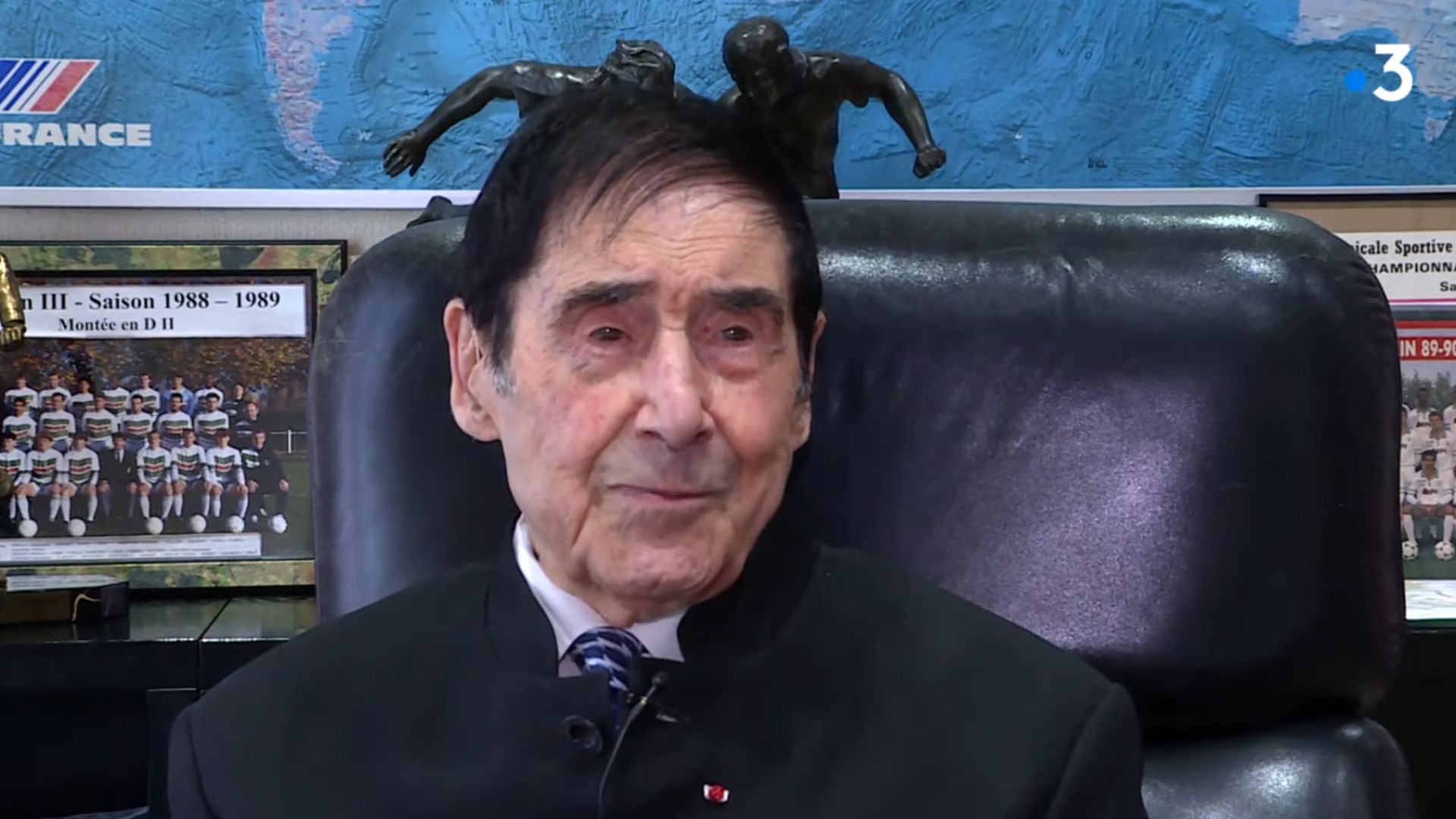 Най старият кмет във Франция 97 годишният Марсел Бертом планира да се