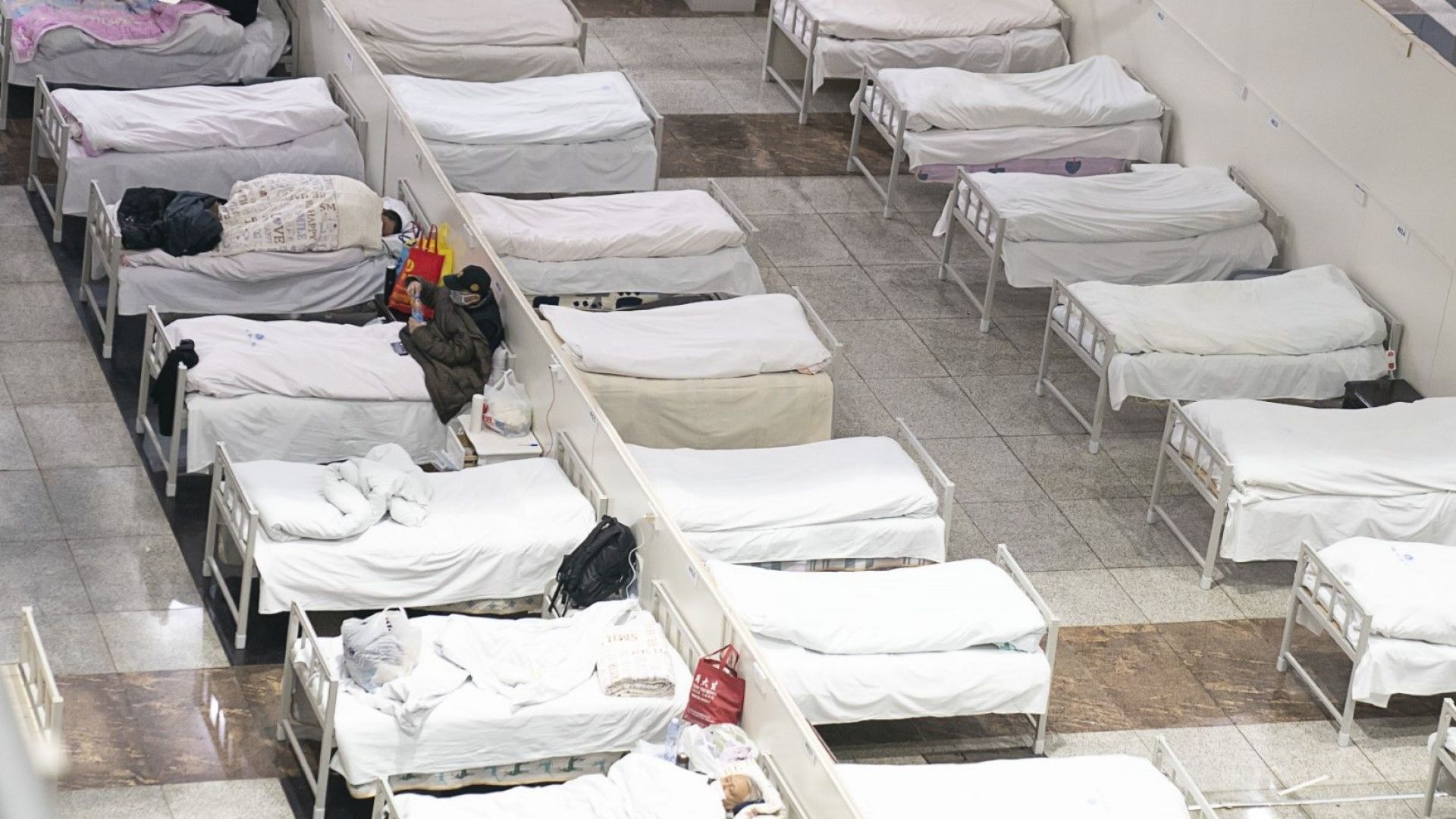 Нови 73 души са починали в континентален Китай вчера вследствие