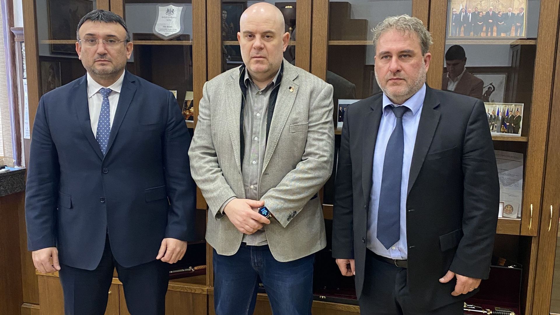 Главният прокурор на България Иван Гешев министърът на вътрешните работи