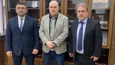 Гешев, Маринов и Банов създадоха група за борба с престъпленията с културни ценности