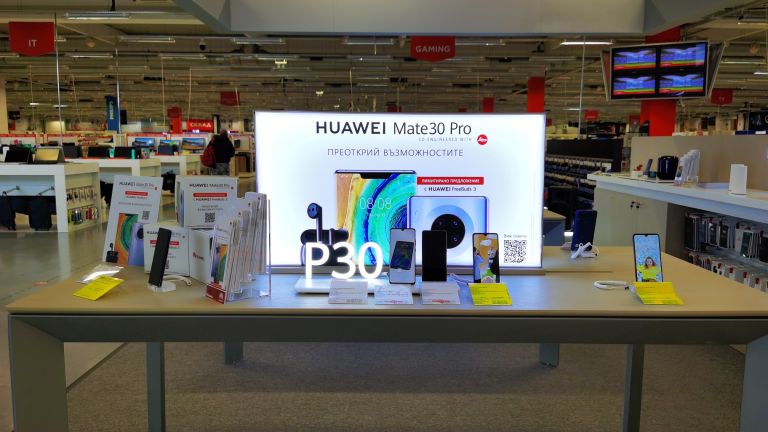 Huawei откри специална демо зона в Техномаркет