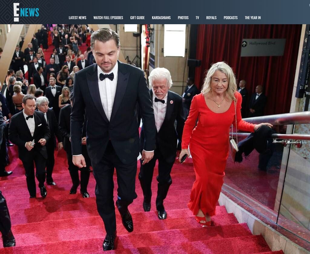 Лео с майка си на червения килим на Оскарите