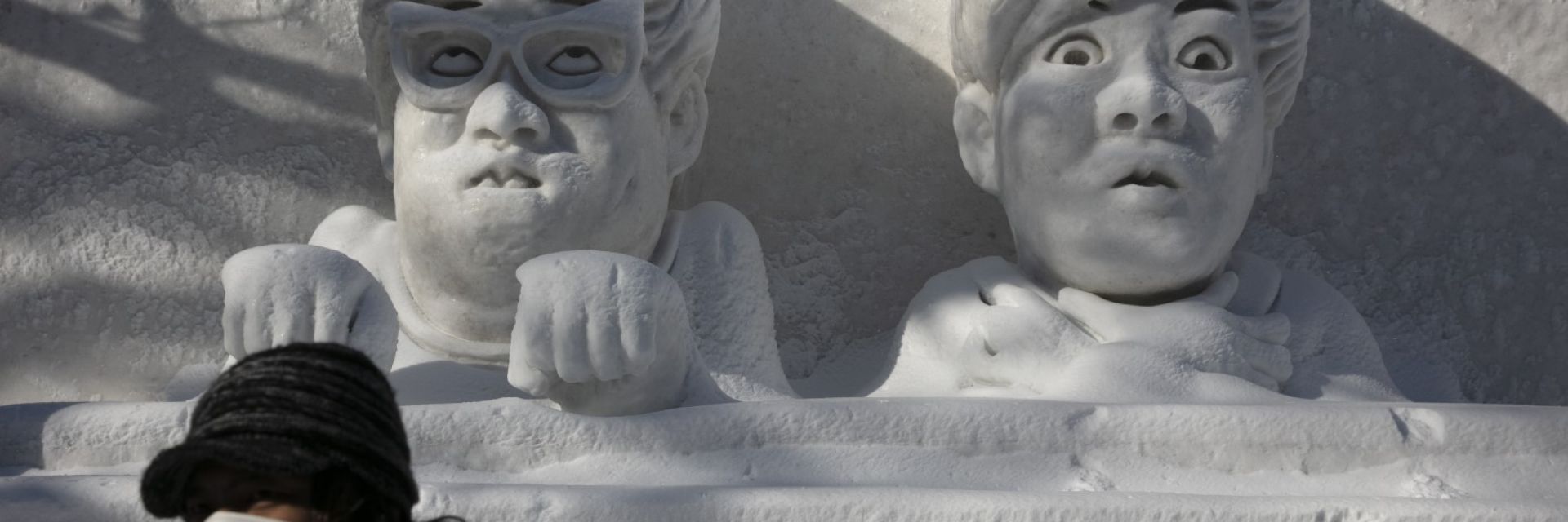 Фестивалът на снега в Сапоро тази година преминава без сняг