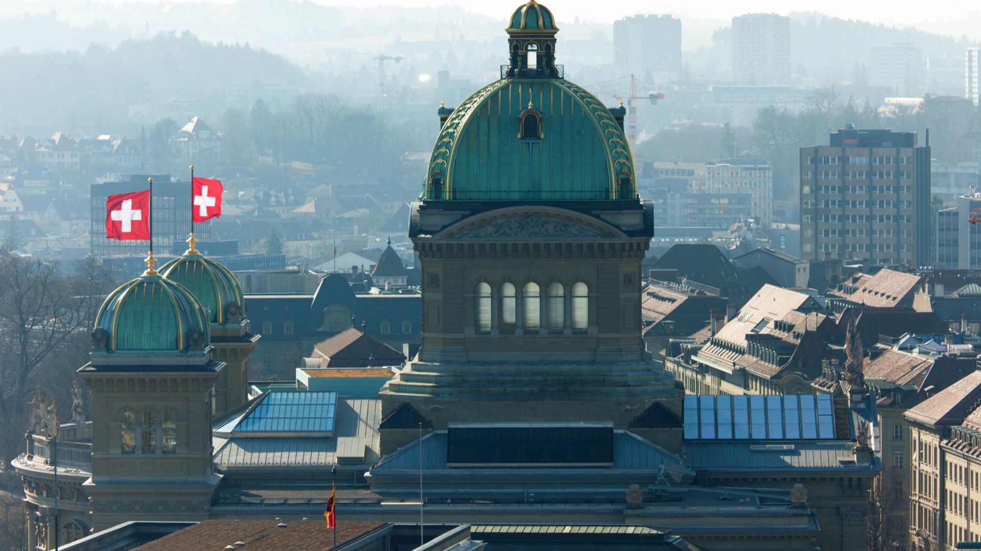 Швейцарското правителство призова днес избирателите в алпийската република да отхвърлят