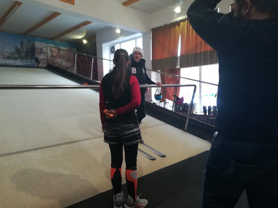 Йордан Йовчев опита предизвикателството да кара ски на изкуствена писта