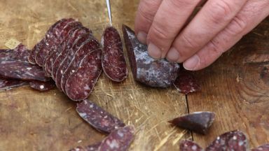 Европейската комисия разреши българската троянска луканка да бъде добавена в