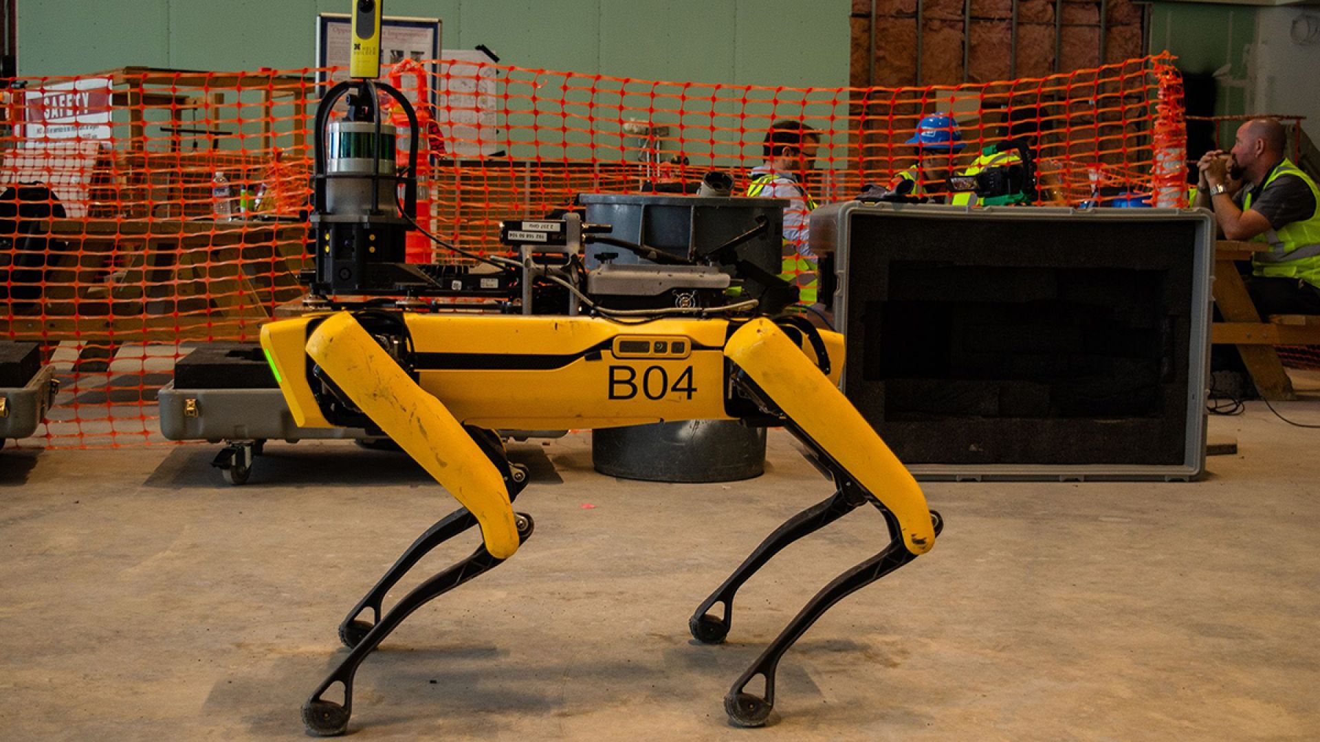 Ford нае четириноги роботи Spot за картографиране