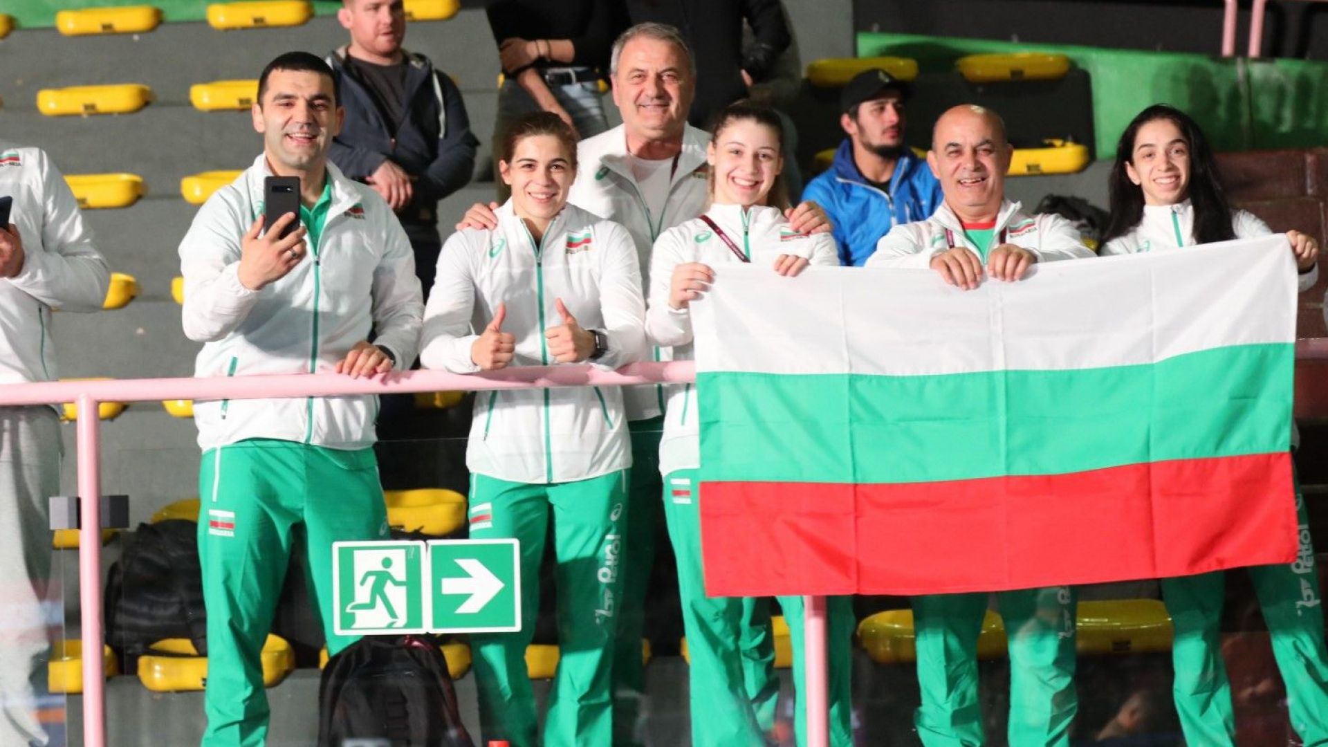 България на второ място по медали от Европейското по борба