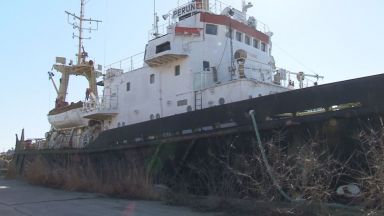 Днес легендарният влекач Перун отплава за последен път Спасителният кораб