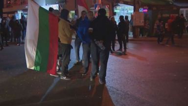 Жителите на Нови Искър блокираха Околовръстното на София