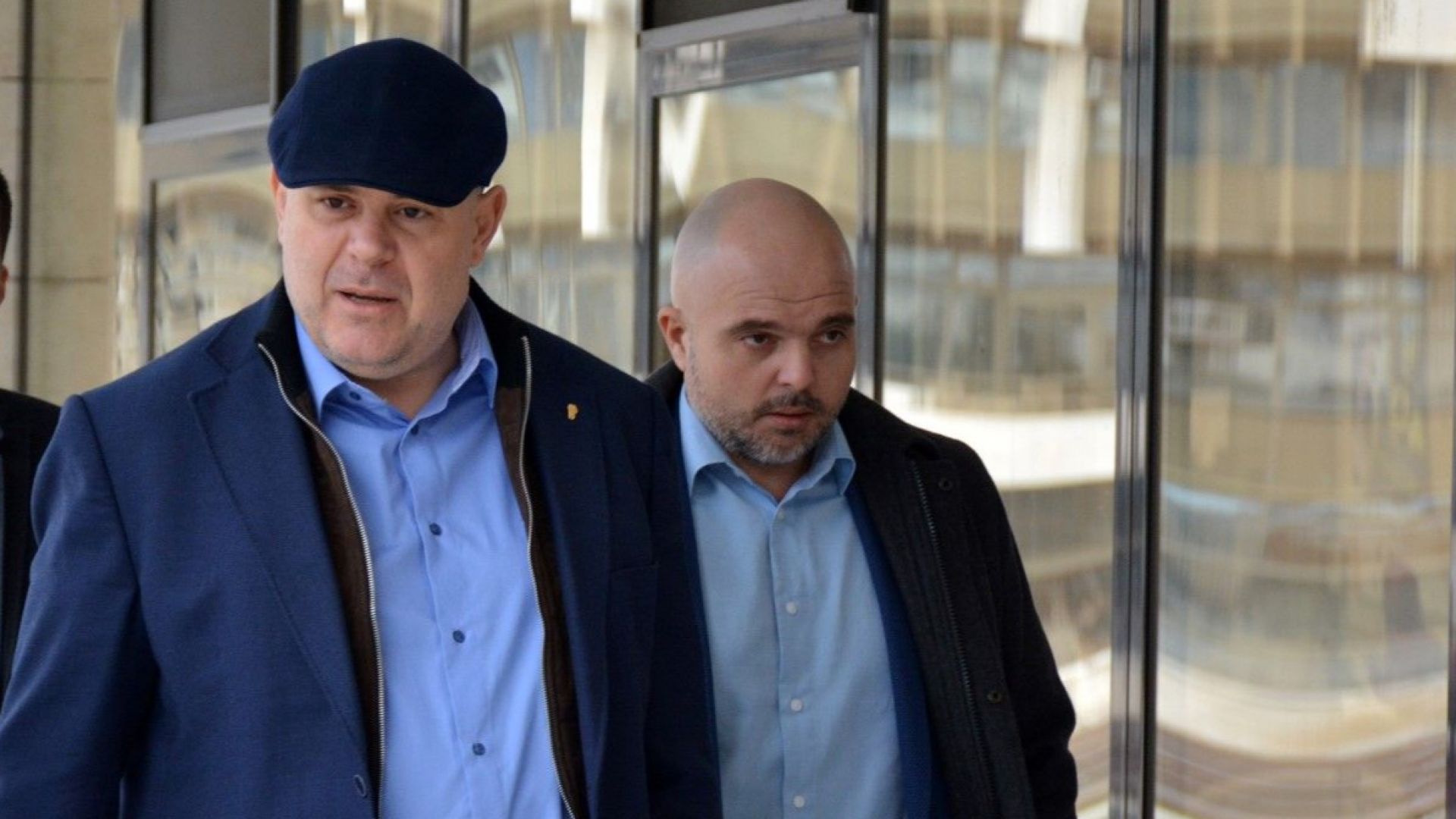 Аз разбирам че в момента много хора имат интерес от