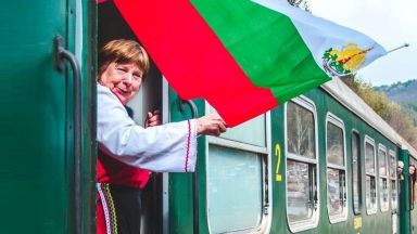 БДЖ пуска празничен влак по теснолинейката на 3 март