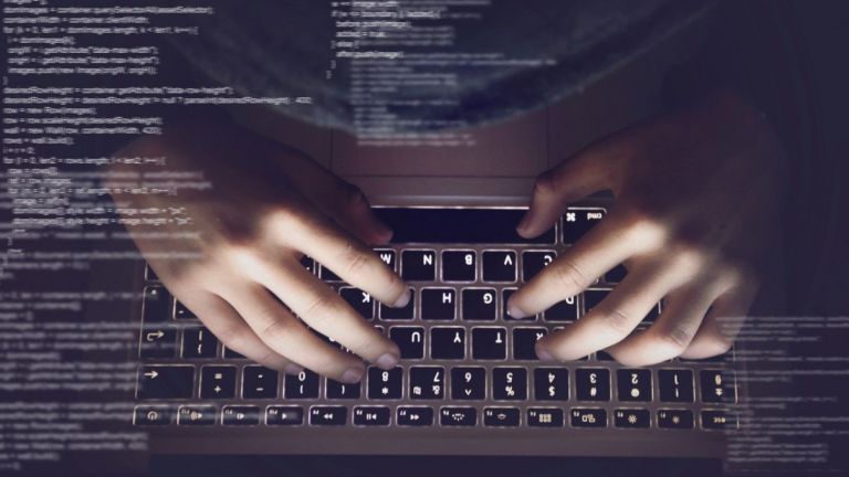 Еврокомисията и Европейският парламент станаха мишени на умели хакери