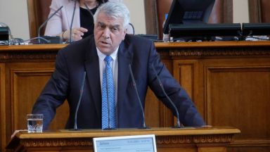 Изключително странно е предложението на премиера беше изненадващо то е