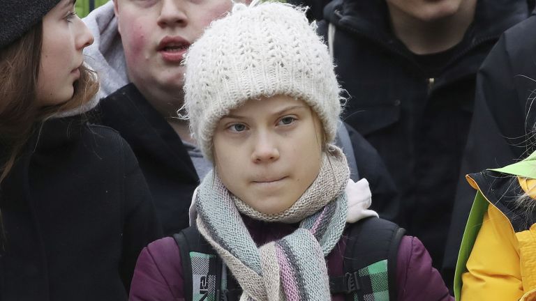 10 000 души участваха с Грета Тунберг в протест за климата в Хамбург (снимки)