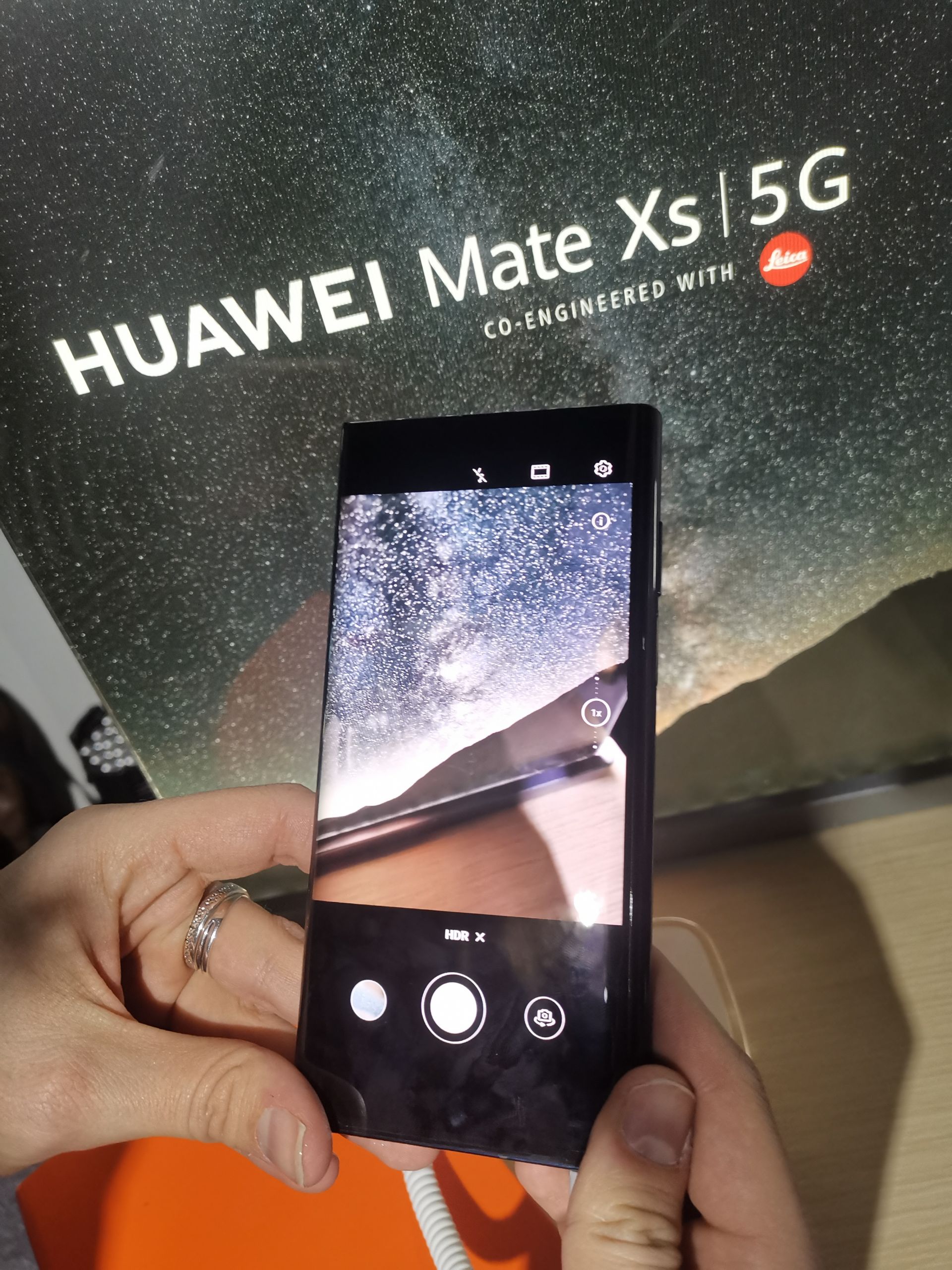 Huawei Mate XS