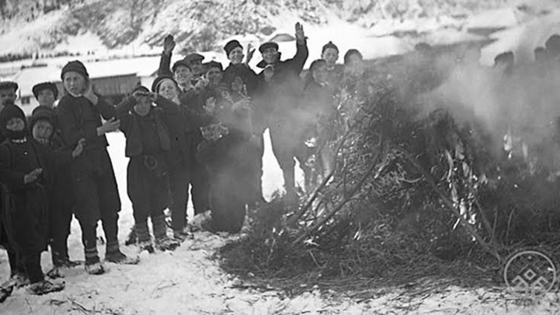 Седмицата която разделя Месни от Сирни заговезни се нарича Сирна