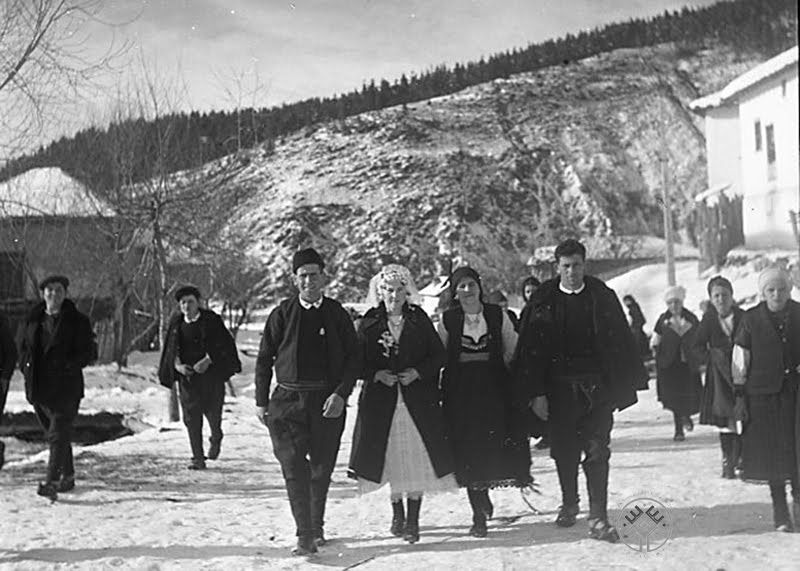  Отиване на Прошка, с. Шишманово, Михайловградско (дн. Монтана), 1943-45 година 