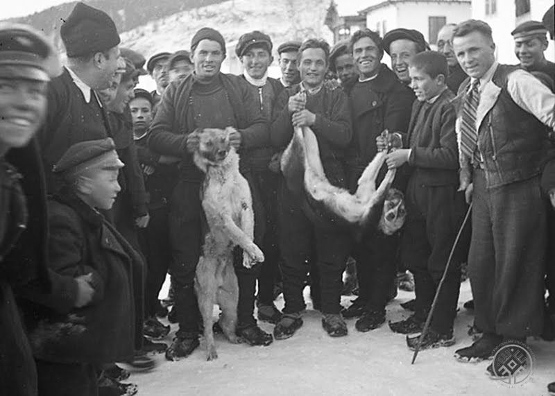 Обред с кучета на Заговезни, с. Говедарци, Самоковско 1943-45 г