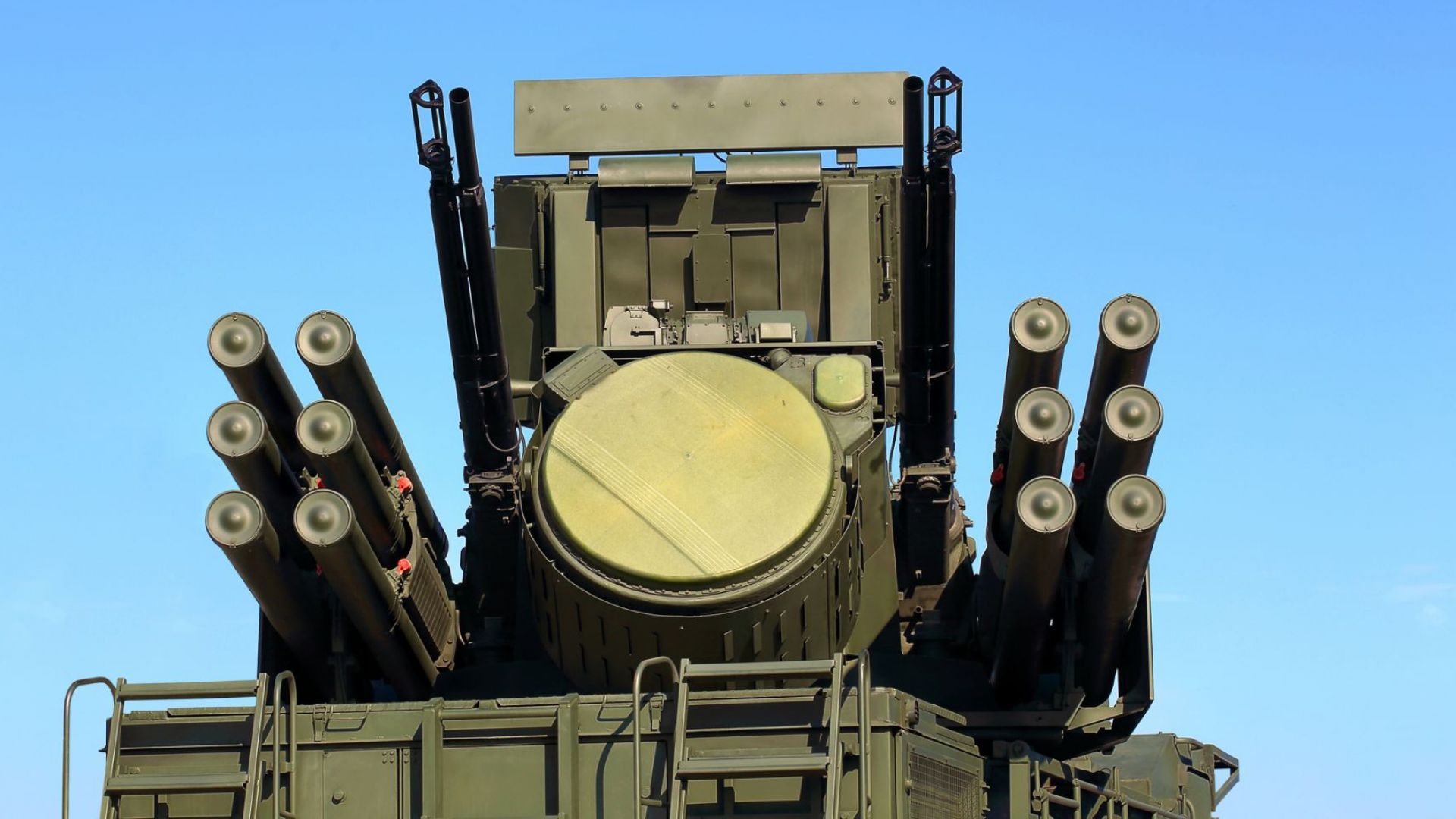 Втора доставка на руските системи "Панцир-С1Е" пристигна в Сърбия