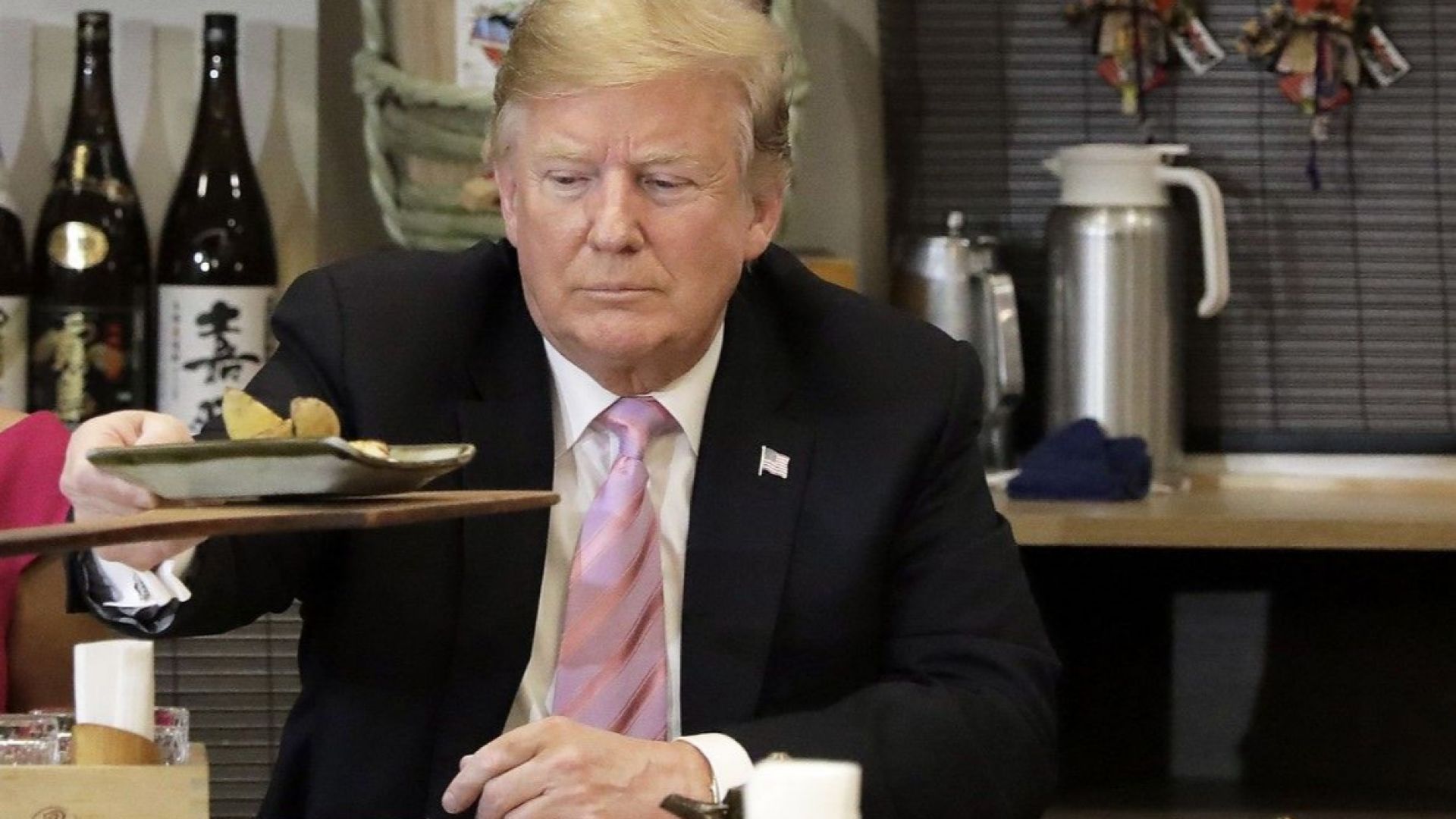 Президентът на САЩ Доналд Тръмп посъветва хората притеснени от разпространението