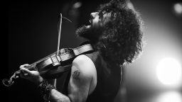 Цигулката на Ара Маликян разказва женската душа