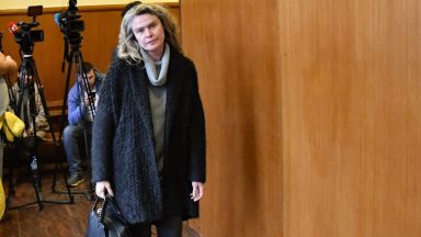 Жената на бизнесмена Васил Божков Елена Динева излиза от