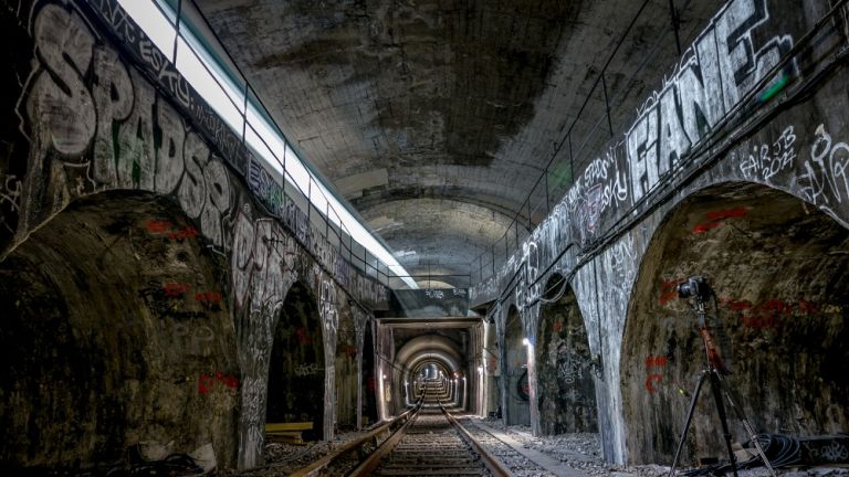 След шестмесечен ремонт: Парижките катакомби отново приемат посетители