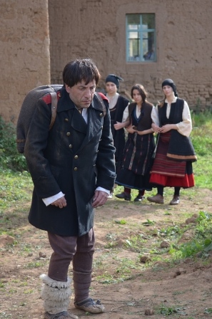 „Засукан свят“ на Мариус Куркински от 24 април