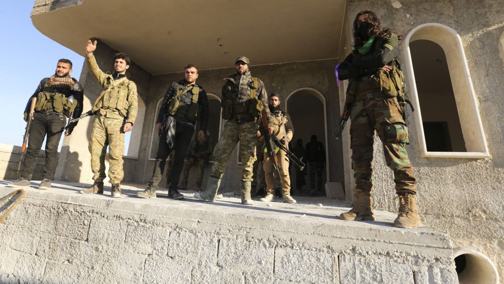 Турските сили свалиха два самолета на сирийските военновъздушни сили в