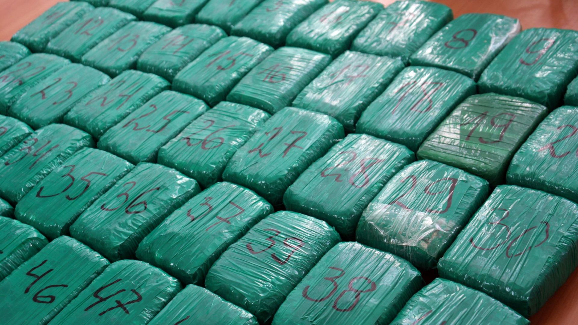 Над 100 килограма хероин е бил открит в кабината на
