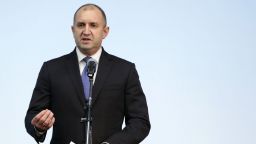 Румен Радев: Време е премиерът да се смири и да приеме истината