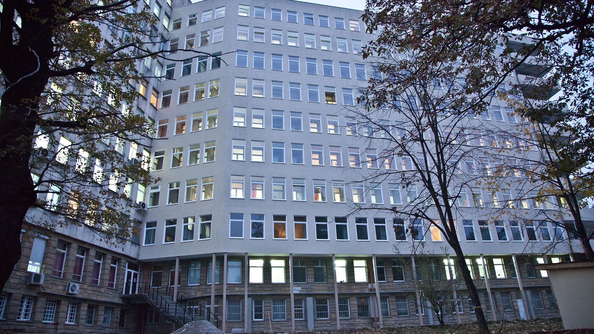 Габрово иска подкрепление от специалисти инфекционисти и медицински сестри защото