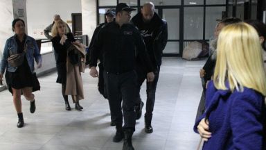 Братът на Димитър Бербатов остава в ареста заради продажбата на дрога (видео)