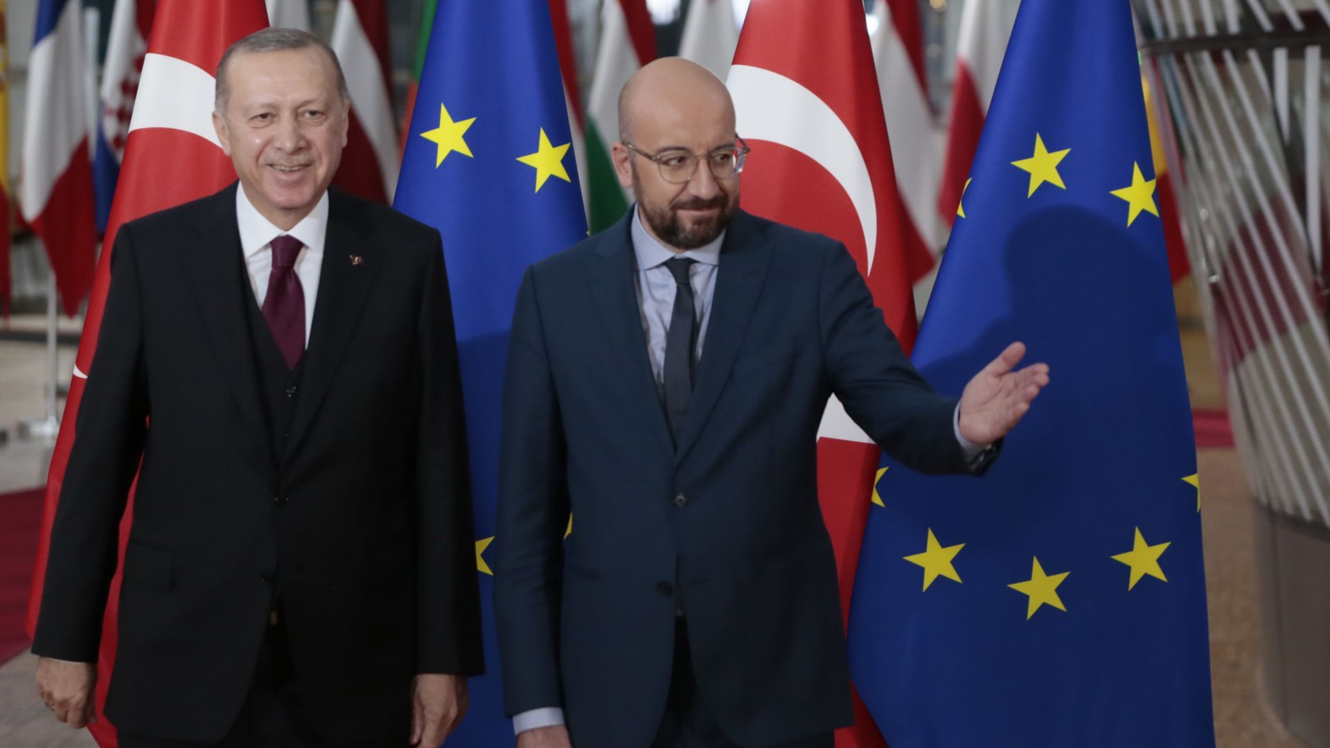 ЕС поставя Турция под наблюдение заради авторитарни уклони