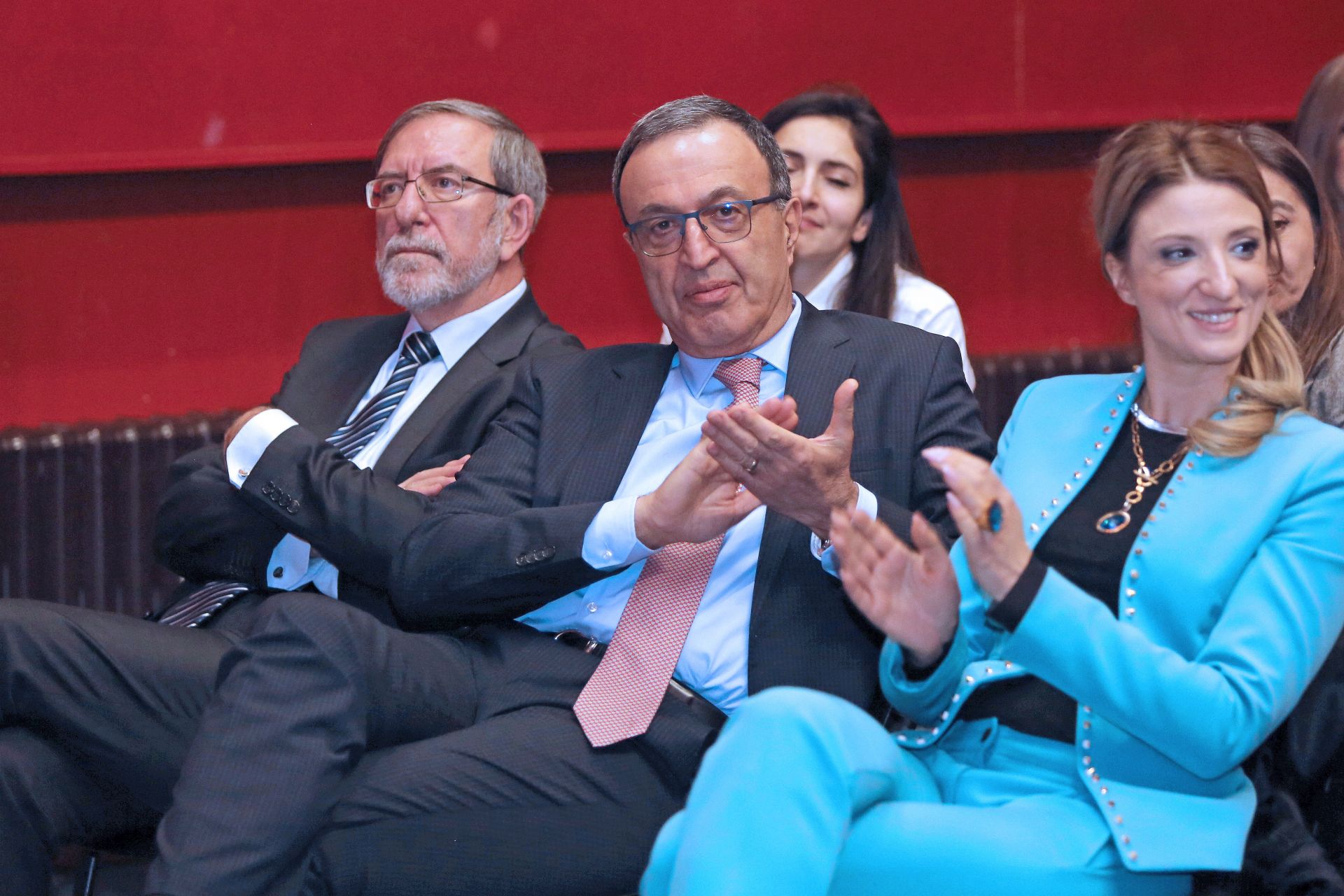 Бившият премиер Филип Димитров, Петър Стоянов и посланичката на Азербейджан Наргиз Гурбанова