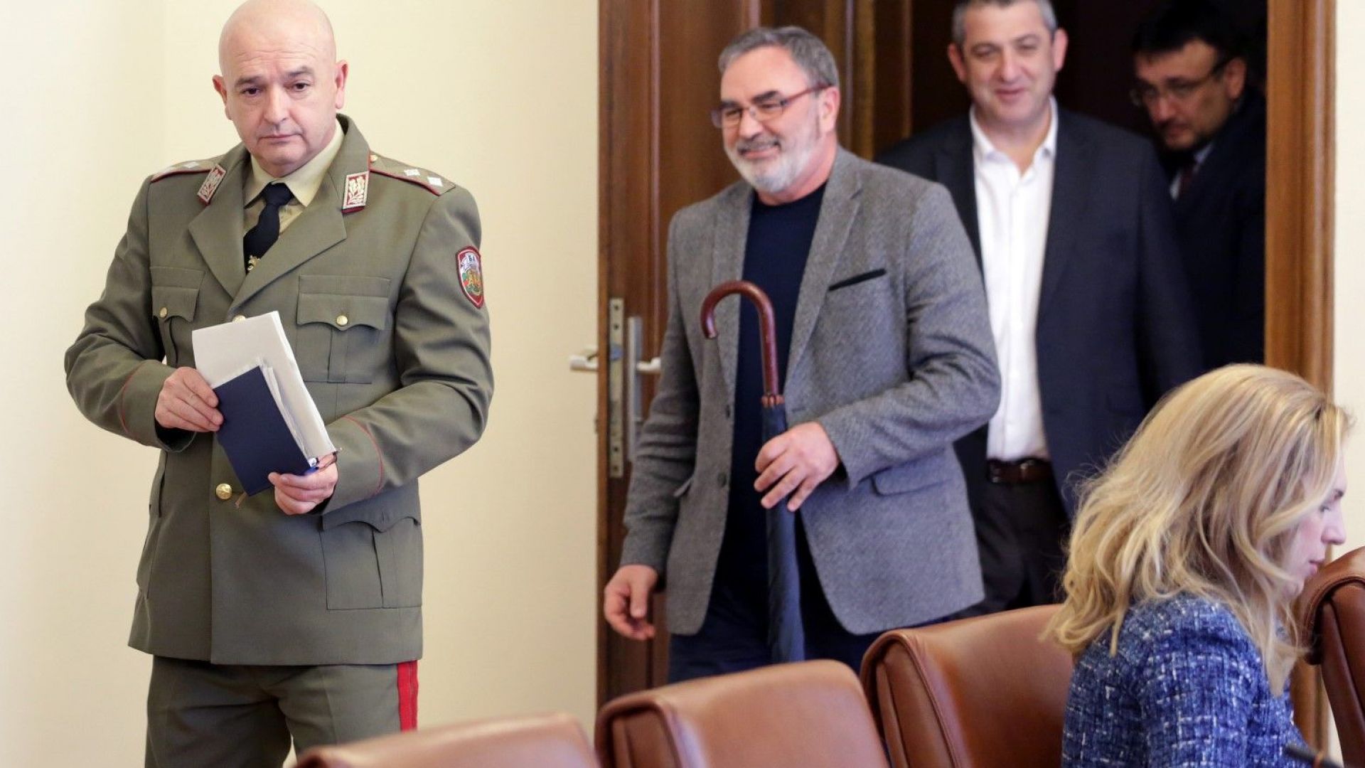 Осем проби от Габрово и Плевен са със съмнение за