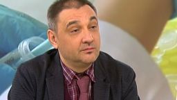 Проф. Чорбанов: Ваксините пристигат с приоритет за тези, които са платили най-много