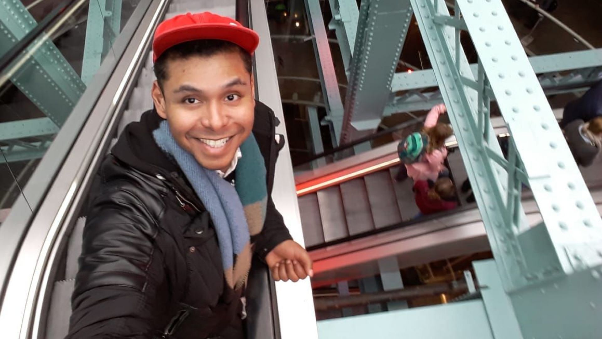 Бившият майстор готвач Адам Кастилехо разкри че той е Лондонския пациент