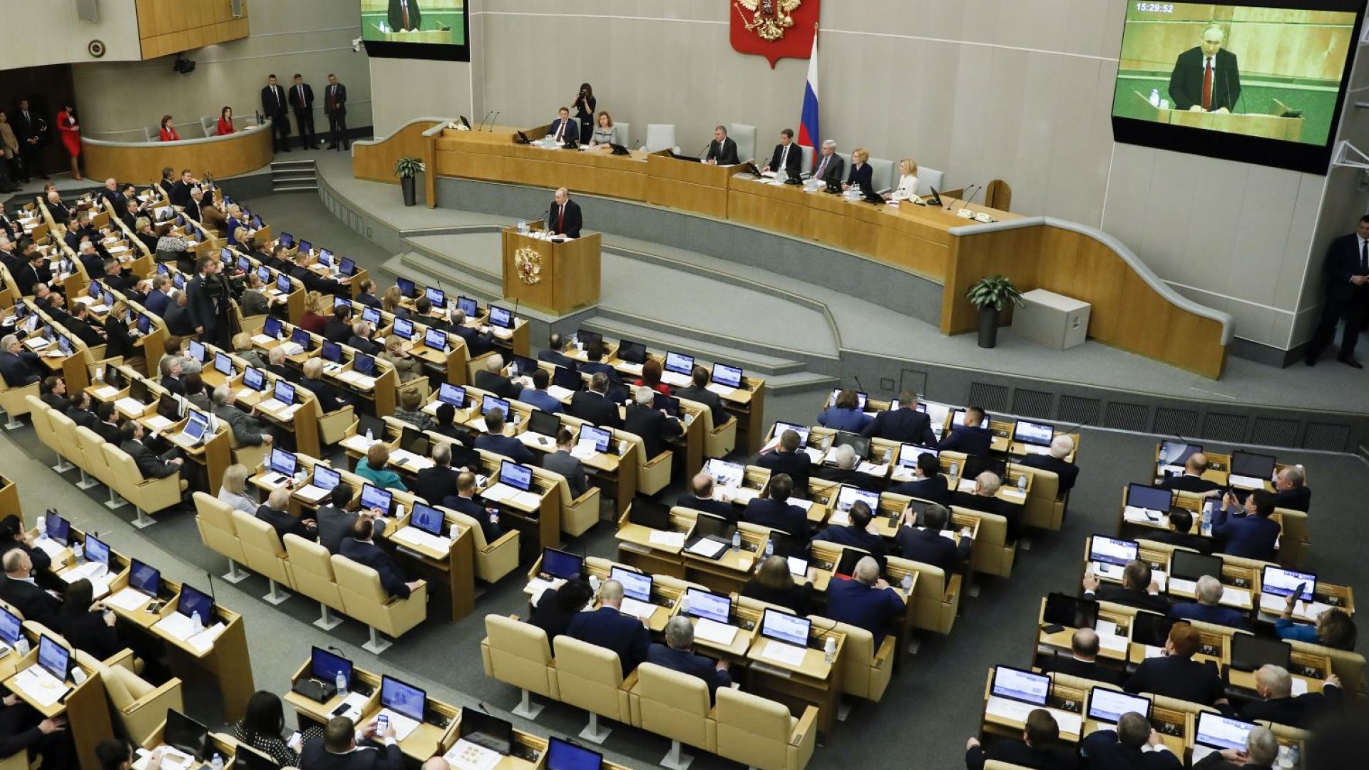Руската Дума гледа закон за конфискация на имущество на осъдени за клевета срещу армията
