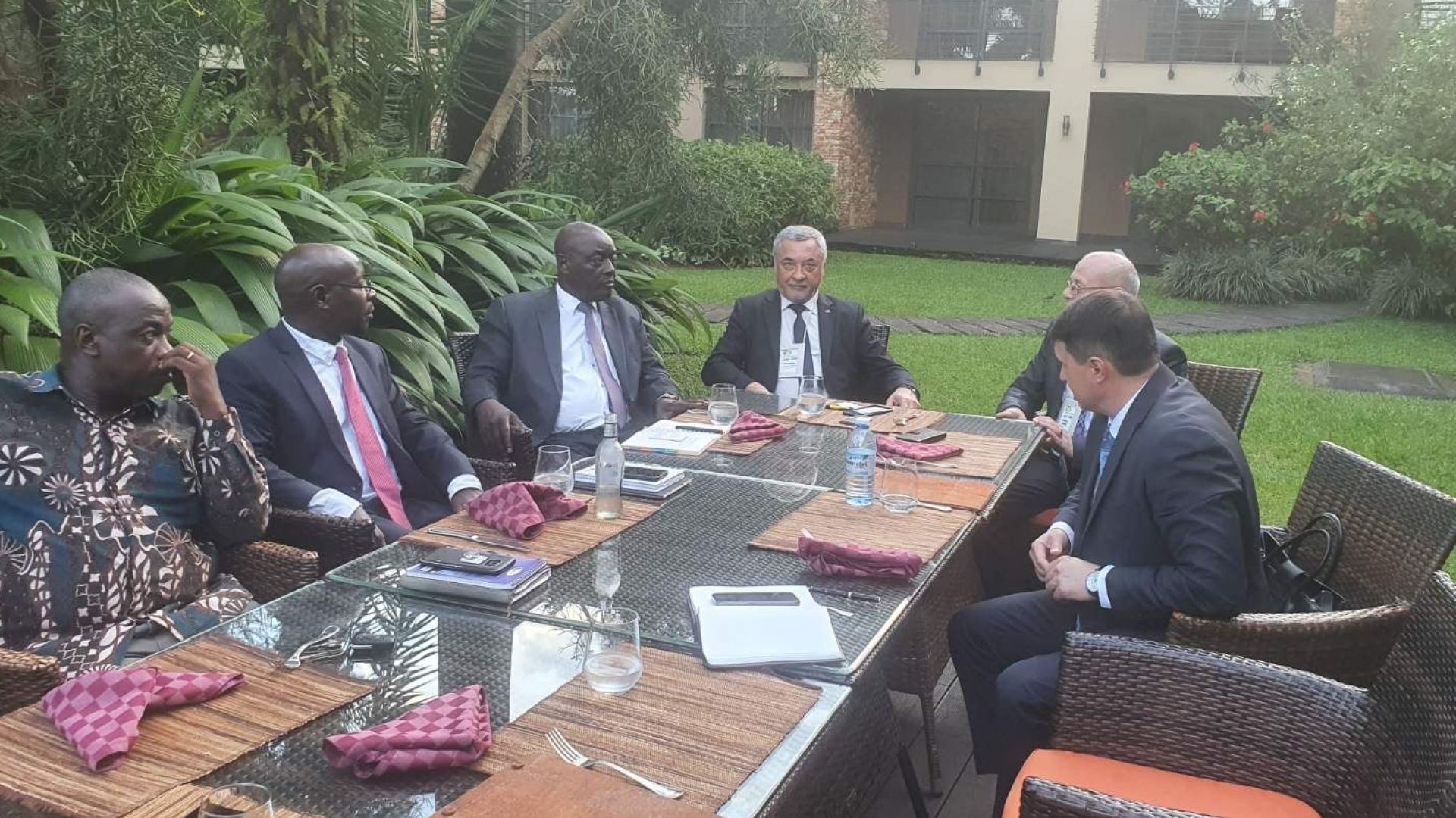 Заместник председателят на Народното събрание Валери Симеонов участва в най големия икономически