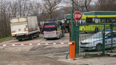 Военният завод "Арсенал" спира работа заради коронавируса