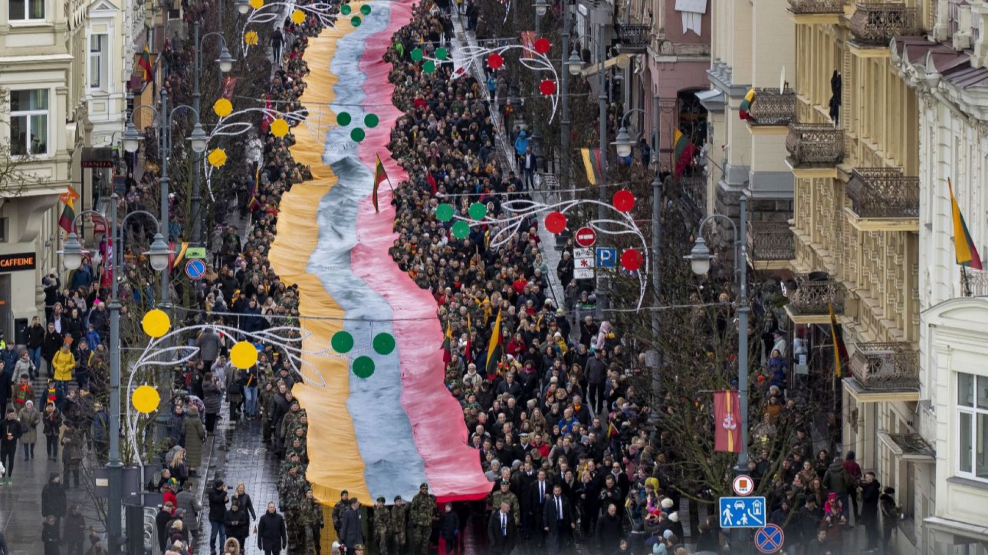 Литва празнува днес 30 години от обявяването на независимостта си