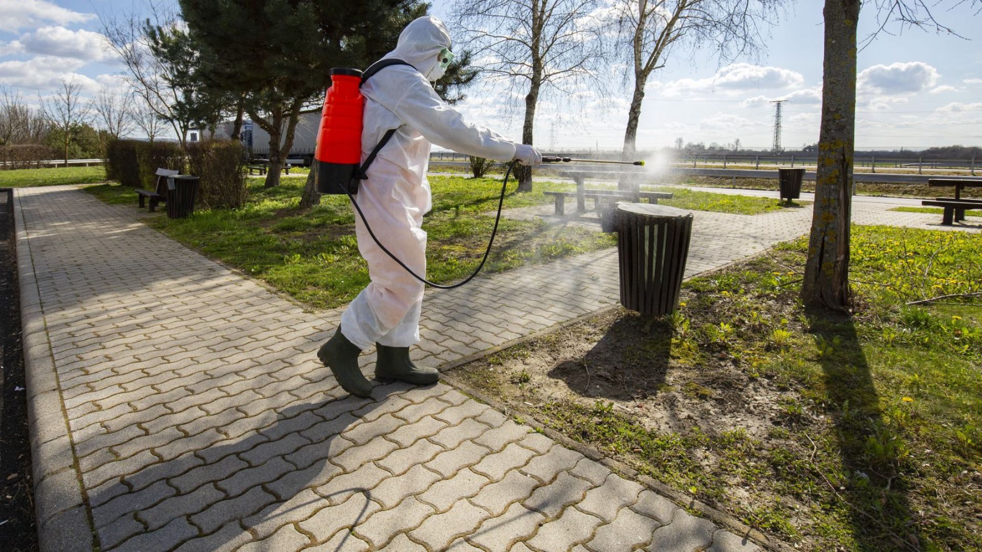 Кабинетът на Виктор Орбан обяви извънредно положение в Унгария с