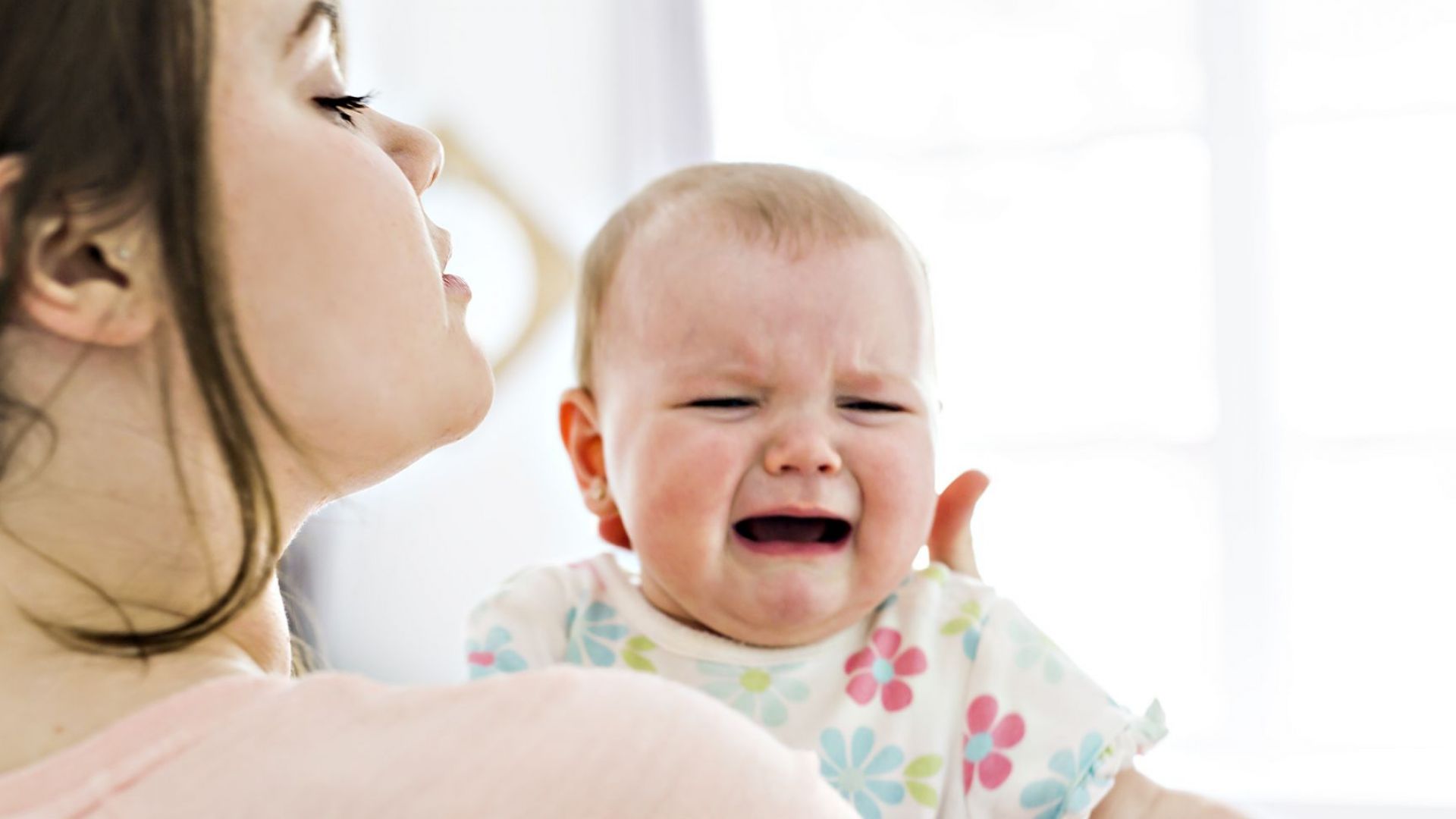 Плачът има благоприятен ефект върху бебетата