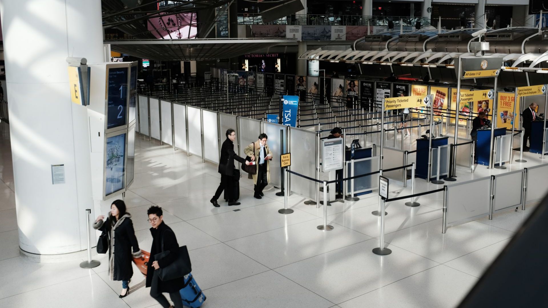 България не влиза в черния списък на президента Доналд Тръмп