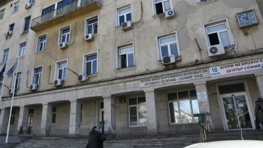 Общинските болници в София увеличават леглата за болни от коронавирус
